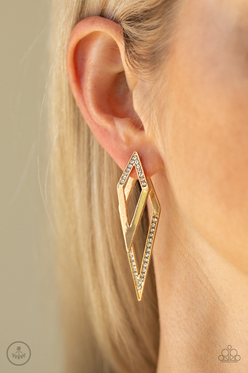 Paparazzi Point-BANK - Gold Earring - Bauble and Bling Boutique 