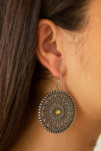 Cargar imagen en el visor de la galería, WHEEL and Grace - Yellow - Bauble and Bling Boutique 