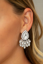 Laden Sie das Bild in den Galerie-Viewer, Paparazzi A Breath of Fresh HEIR - Black Earrings - Bauble and Bling Boutique 